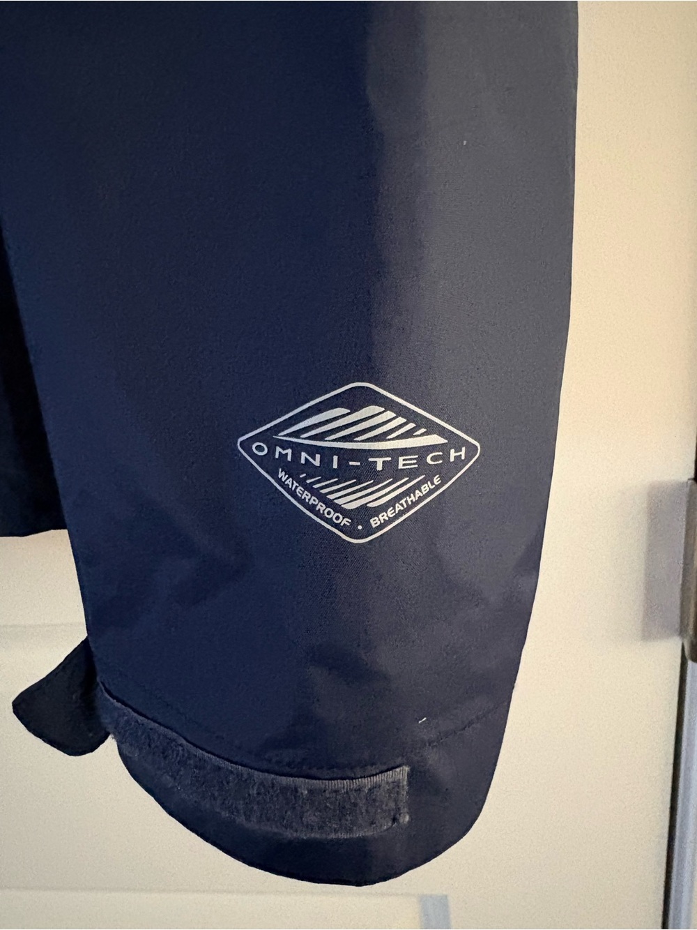 Columbia Navy Hooded Men's Rain Jacket - Picture 3 of 7